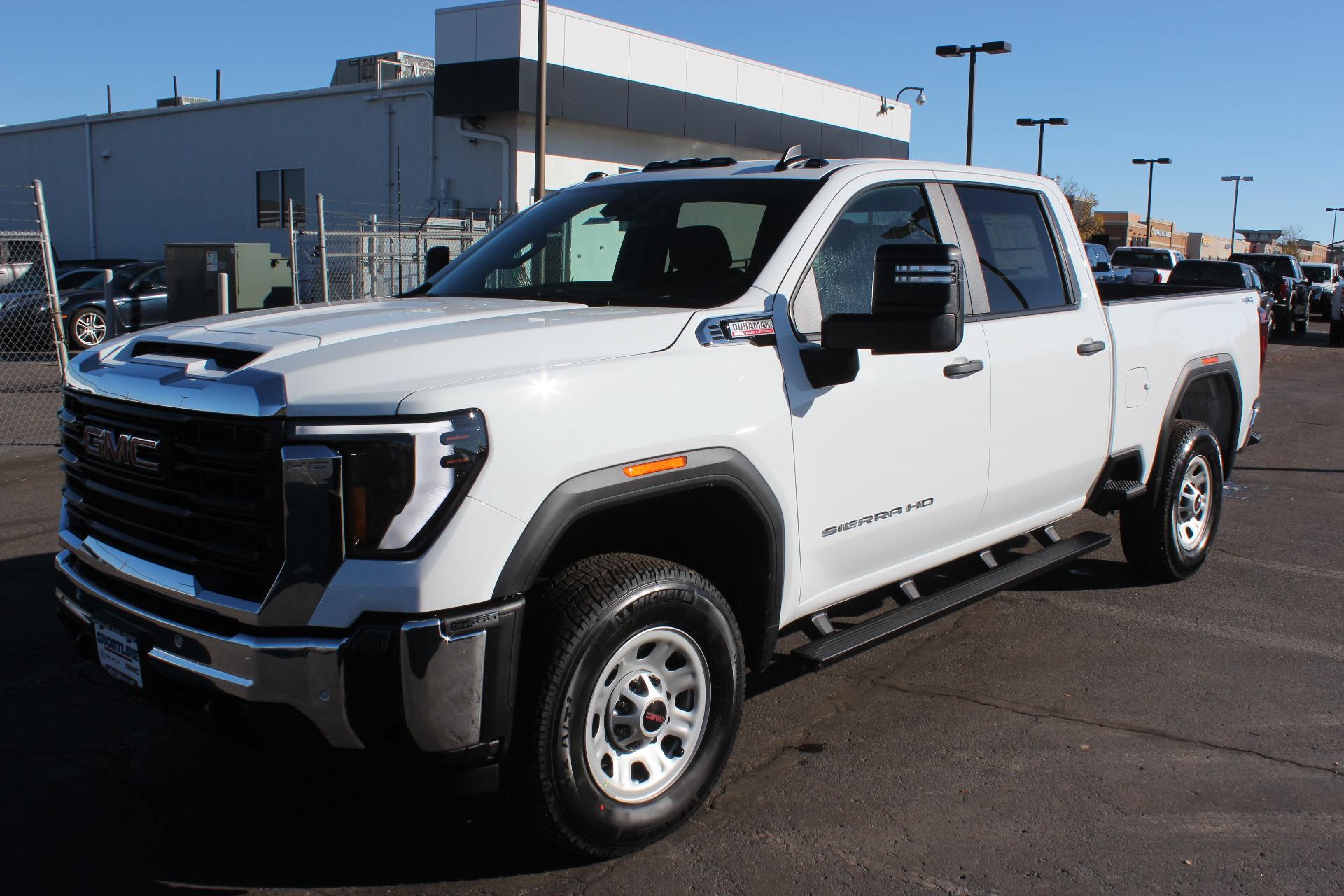 2025 GMC Sierra 2500 HD Vehicle Photo in AURORA, CO 80012-4011