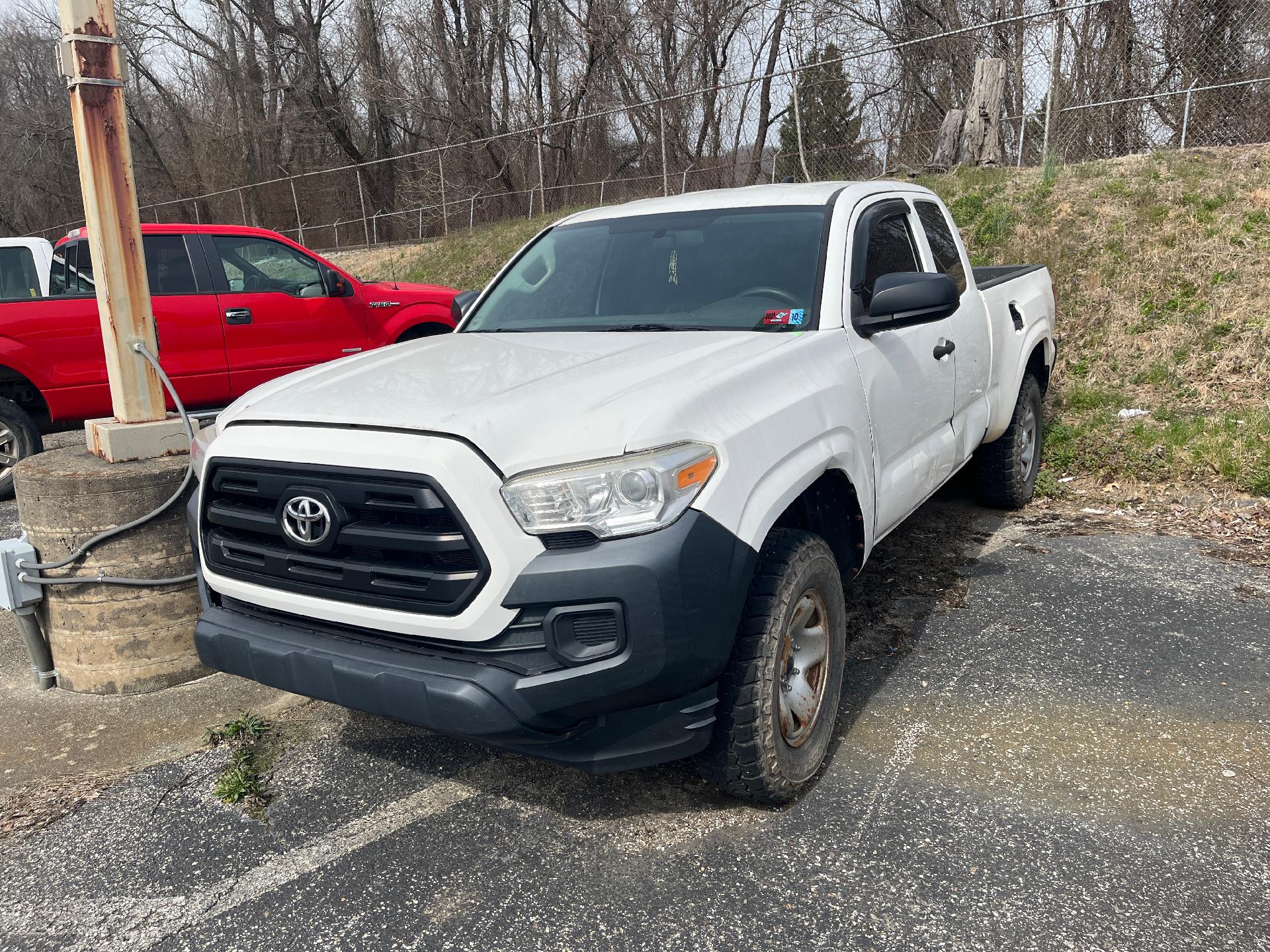 2016 Toyota Tacoma for sale in New Martinsville 