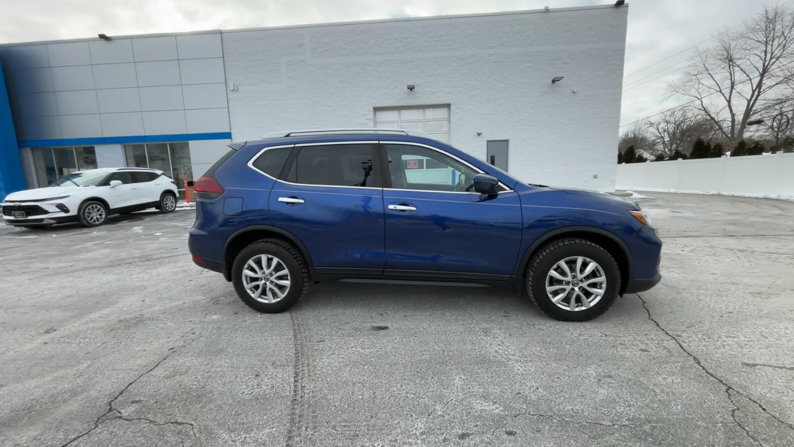 2020 Nissan Rogue Vehicle Photo in Plainfield, IL 60586