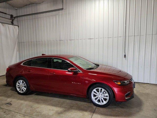 2018 Chevrolet Malibu Vehicle Photo in BARABOO, WI 53913-9382