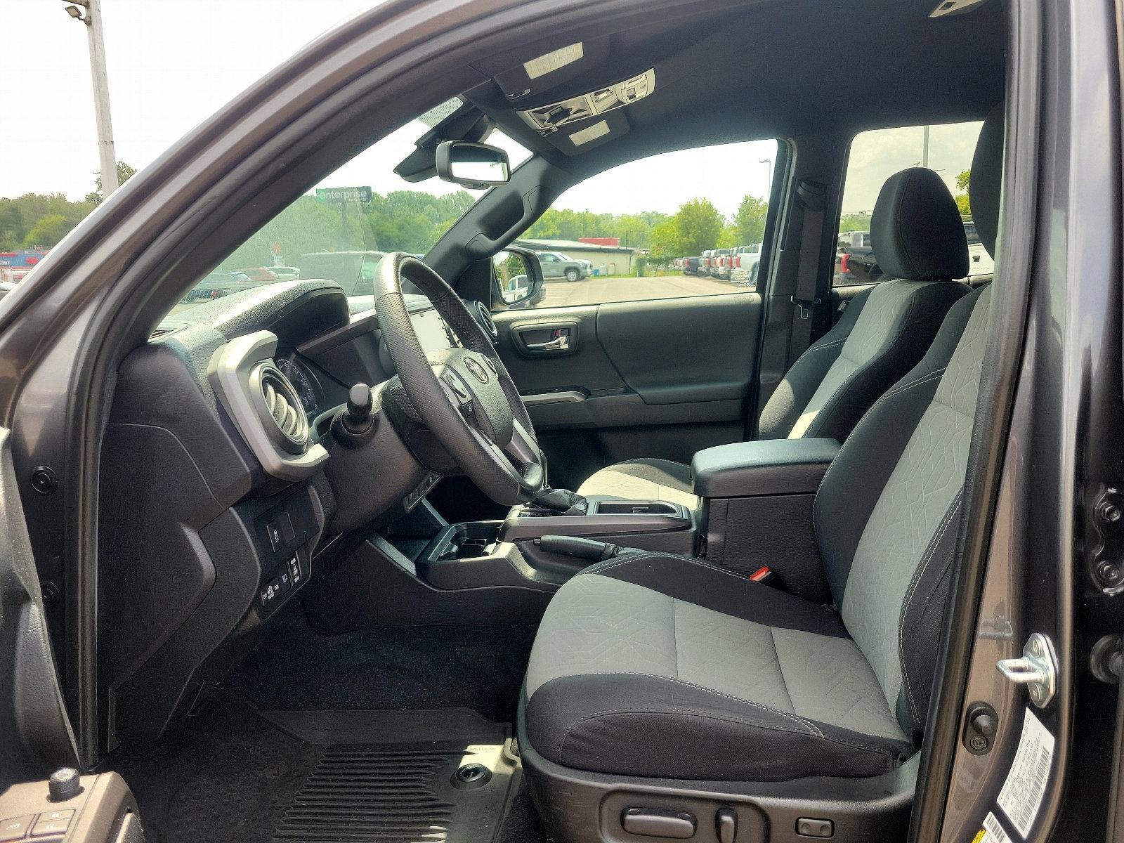 2021 Toyota Tacoma 4WD Vehicle Photo in Trevose, PA 19053