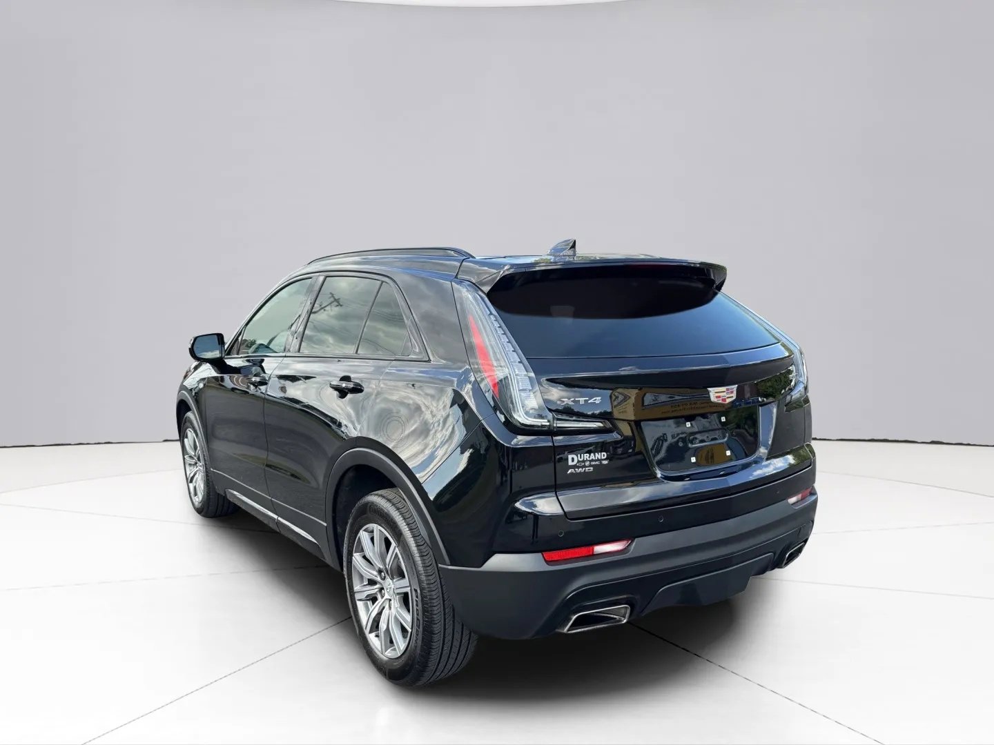 2024 Cadillac XT4 Vehicle Photo in LEOMINSTER, MA 01453-2952