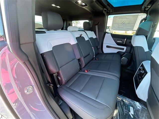 2024 GMC HUMMER EV SUV Vehicle Photo in BOWLING GREEN, KY 42104-4102