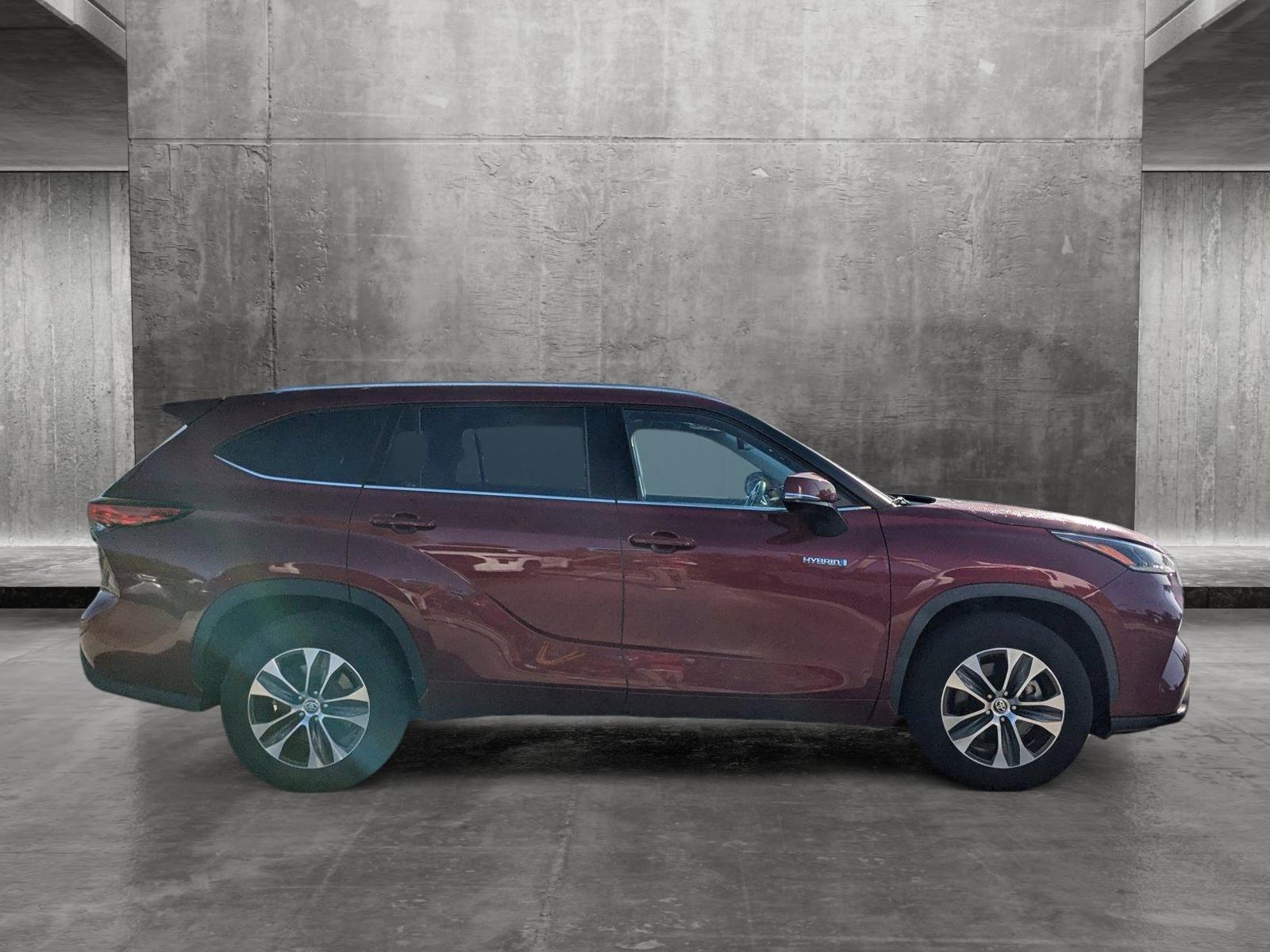 2021 Toyota Highlander Vehicle Photo in Winter Park, FL 32792