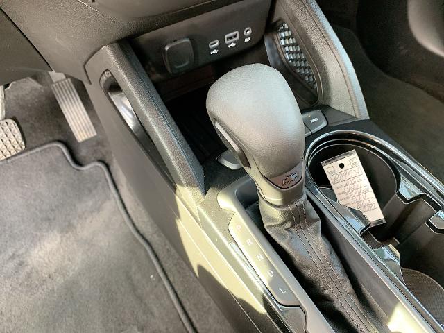 2022 Chevrolet Trailblazer Vehicle Photo in MOON TOWNSHIP, PA 15108-2571