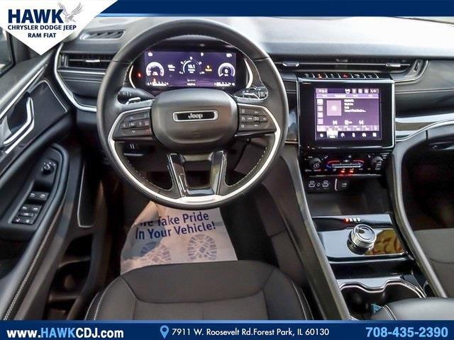 2022 Jeep Grand Cherokee Vehicle Photo in Saint Charles, IL 60174