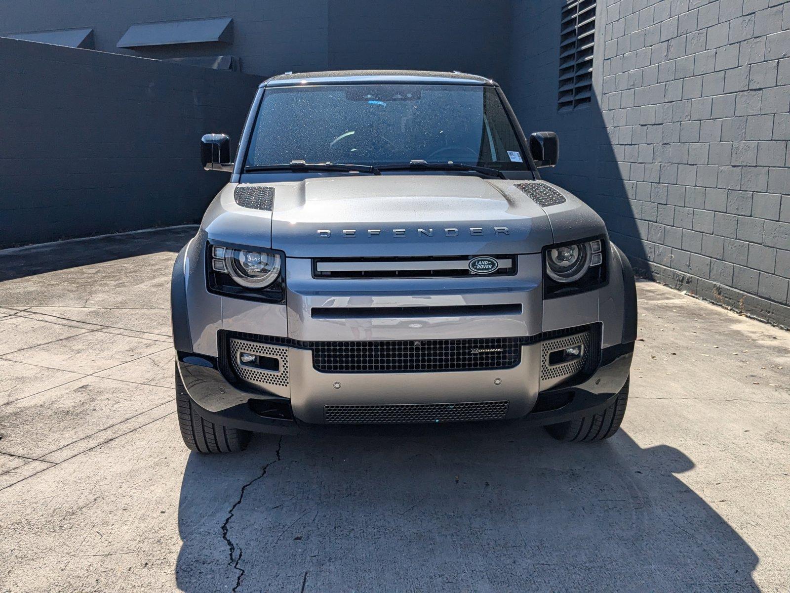 2023 Land Rover Defender Vehicle Photo in Pompano Beach, FL 33064