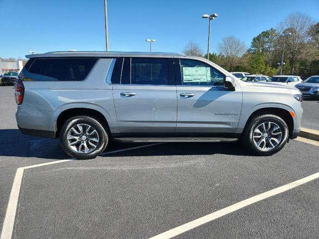 2024 Chevrolet Suburban Vehicle Photo in AUBURN, AL 36830-7007