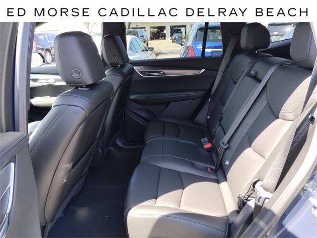 2024 Cadillac XT6 Vehicle Photo in DELRAY BEACH, FL 33483-3294