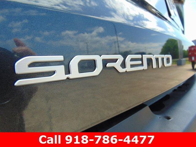 Used 2023 Kia Sorento LX with VIN 5XYRG4LC4PG186792 for sale in Grove, OK