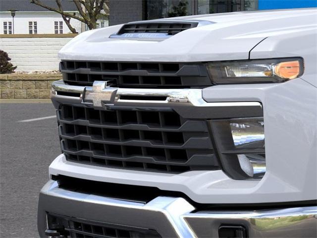 2024 Chevrolet Silverado 2500 HD Vehicle Photo in GRAND BLANC, MI 48439-8139