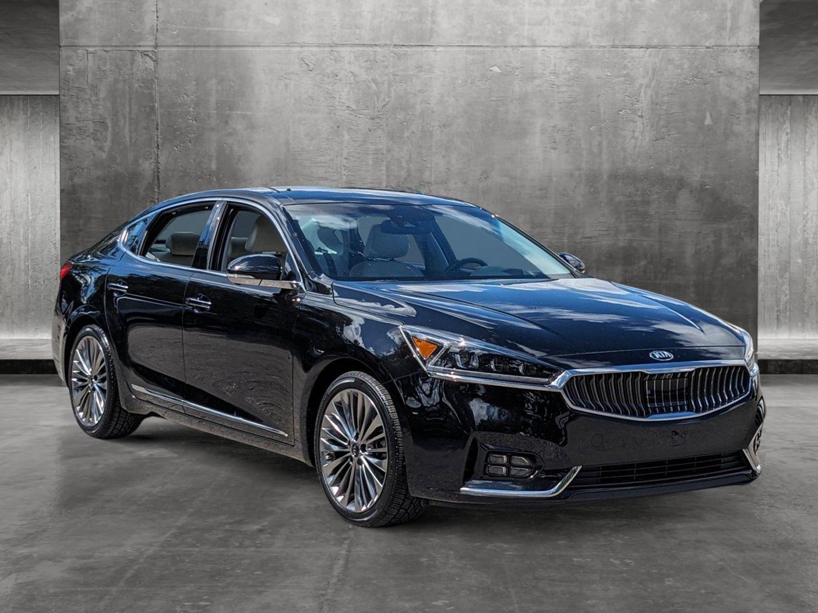 2017 Kia Cadenza Vehicle Photo in Tampa, FL 33614