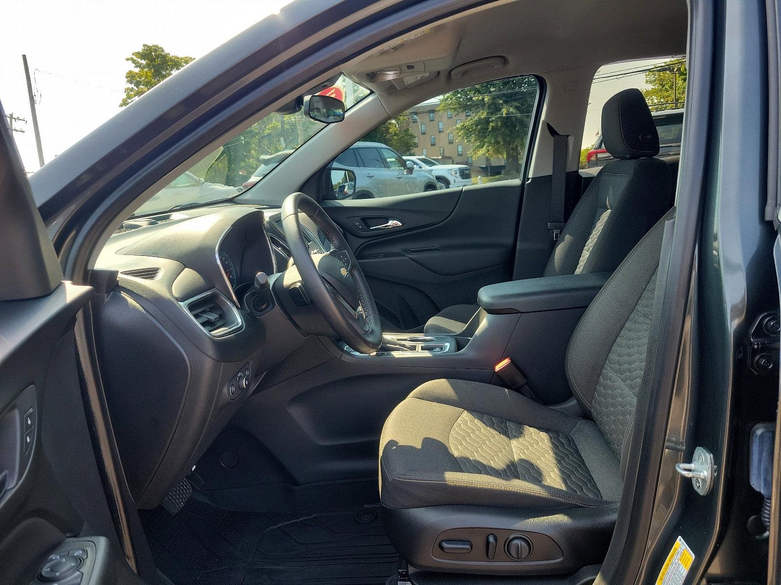 2021 Chevrolet Equinox Vehicle Photo in Trevose, PA 19053