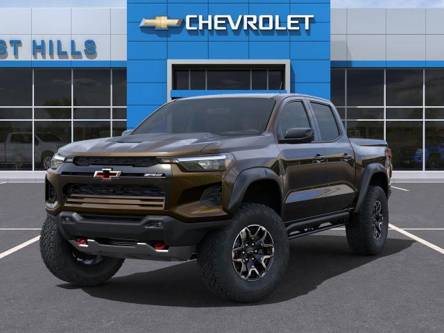 2024 Chevrolet Colorado Vehicle Photo in DOUGLASTON, NY 11362-1062