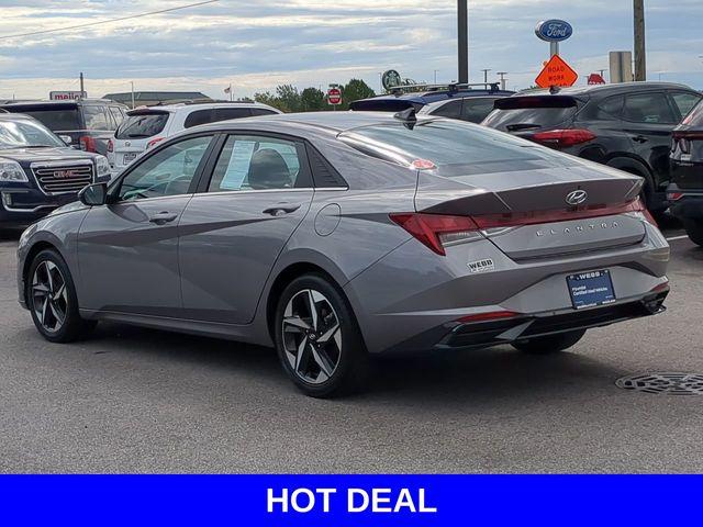 2022 Hyundai ELANTRA Vehicle Photo in Merrillville, IN 46410-5311