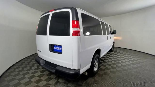 2024 Chevrolet Express Passenger 3500 Vehicle Photo in ALLIANCE, OH 44601-4622