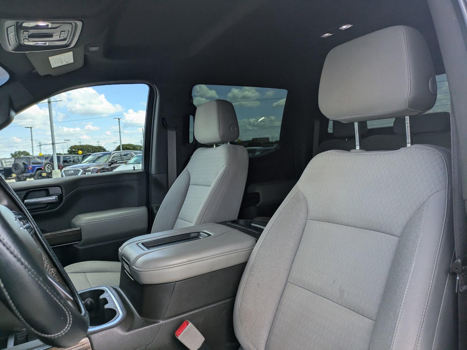 2020 Chevrolet Silverado 1500 Vehicle Photo in Seguin, TX 78155