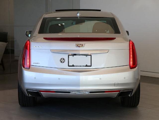 2017 Cadillac XTS Vehicle Photo in LIBERTYVILLE, IL 60048-3287