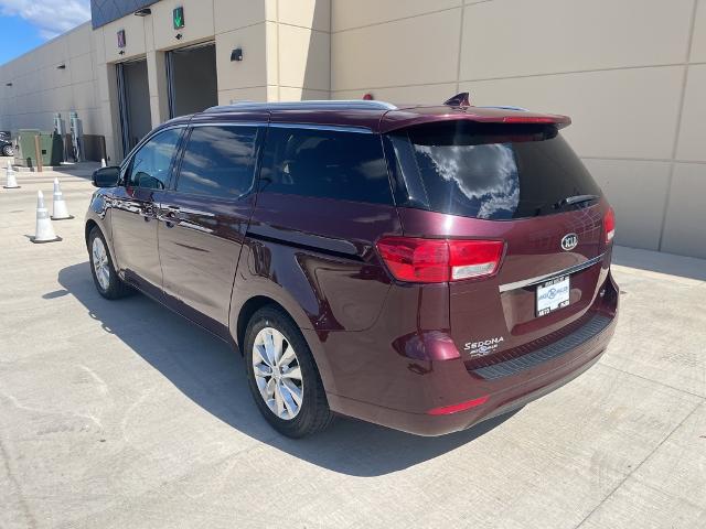 2017 Kia Sedona Vehicle Photo in Peoria, IL 61615