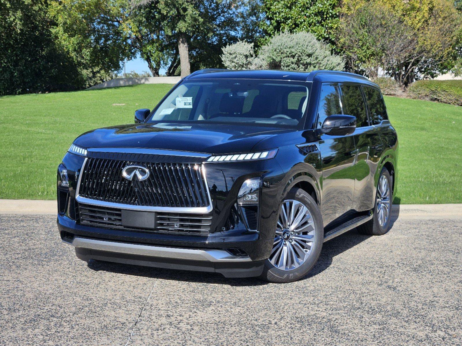 2025 INFINITI QX80 Vehicle Photo in Fort Worth, TX 76132