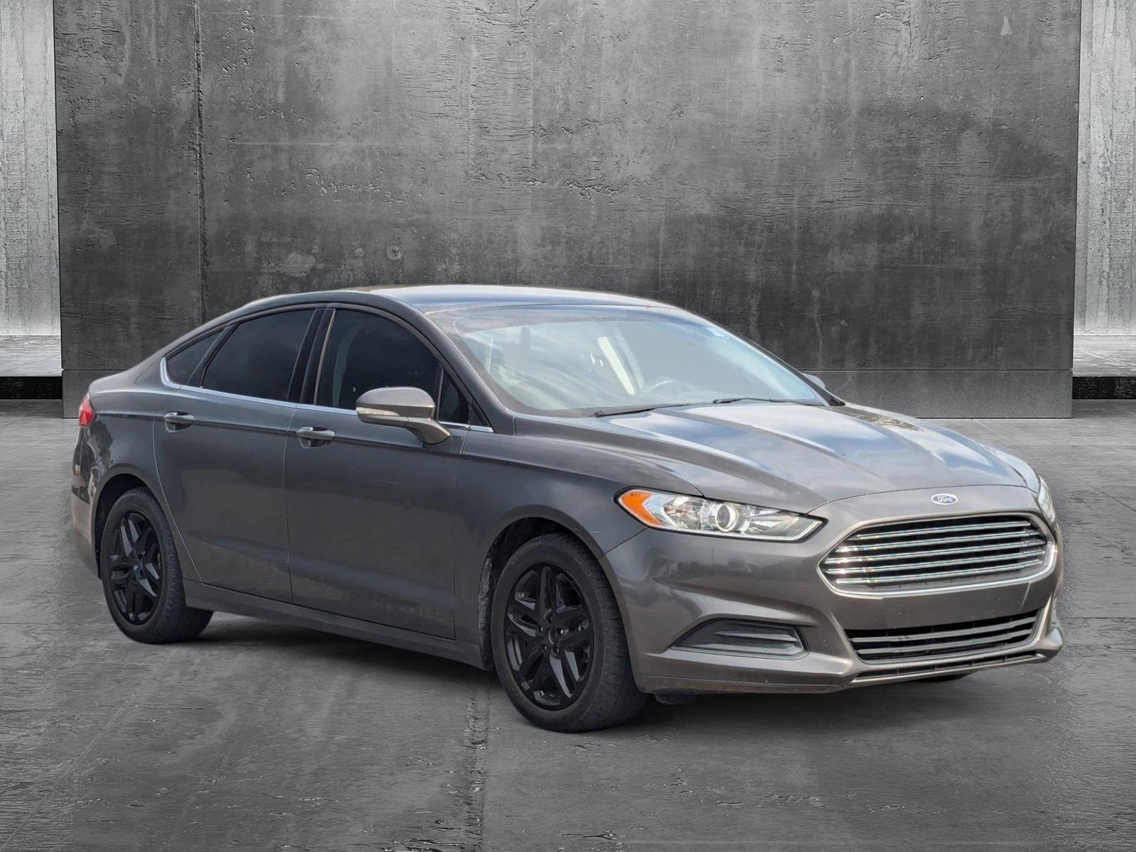 2016 Ford Fusion Vehicle Photo in St. Petersburg, FL 33713