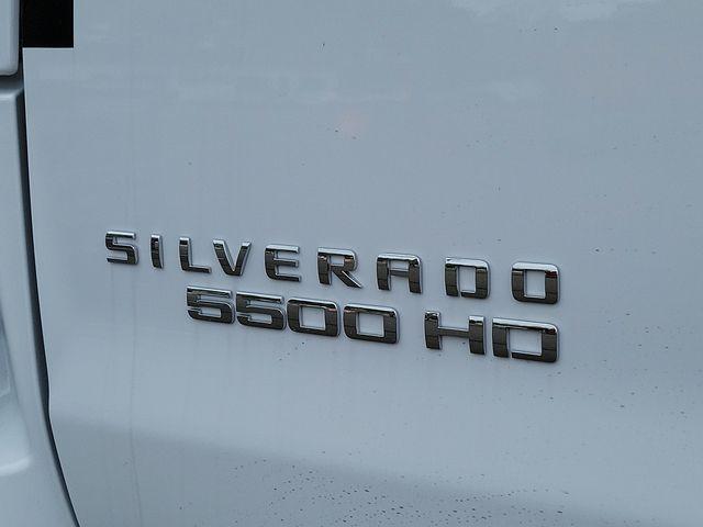 2024 Chevrolet Silverado 5500 HD Vehicle Photo in DANBURY, CT 06810-5034