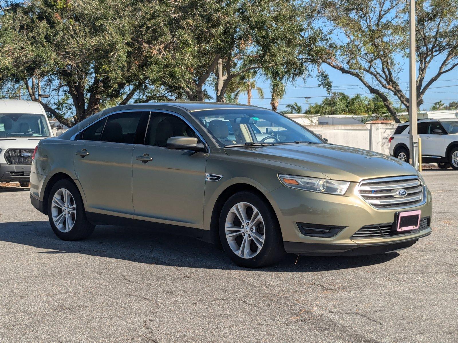 2013 Ford Taurus Vehicle Photo in St. Petersburg, FL 33713