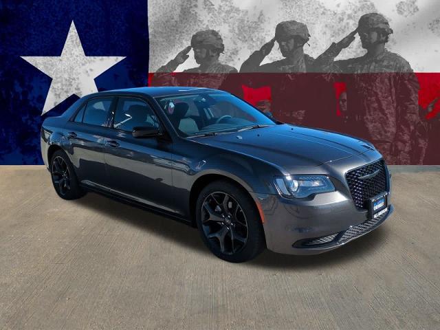 2023 Chrysler 300 Vehicle Photo in Killeen, TX 76541