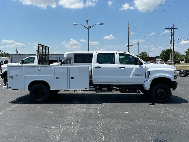 2024 Chevrolet Silverado Chassis Cab Vehicle Photo in BARTOW, FL 33830-4397