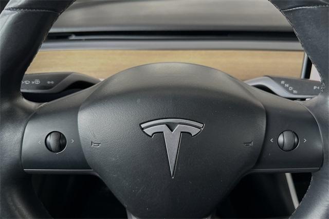 2018 Tesla Model 3 Vehicle Photo in ELK GROVE, CA 95757-8703