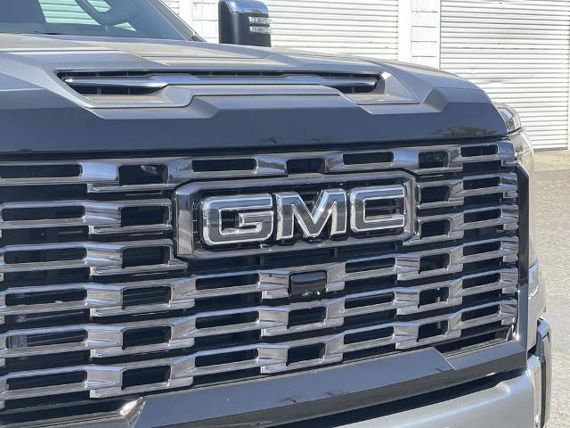 2025 GMC Sierra 2500 HD Vehicle Photo in TURLOCK, CA 95380-4918