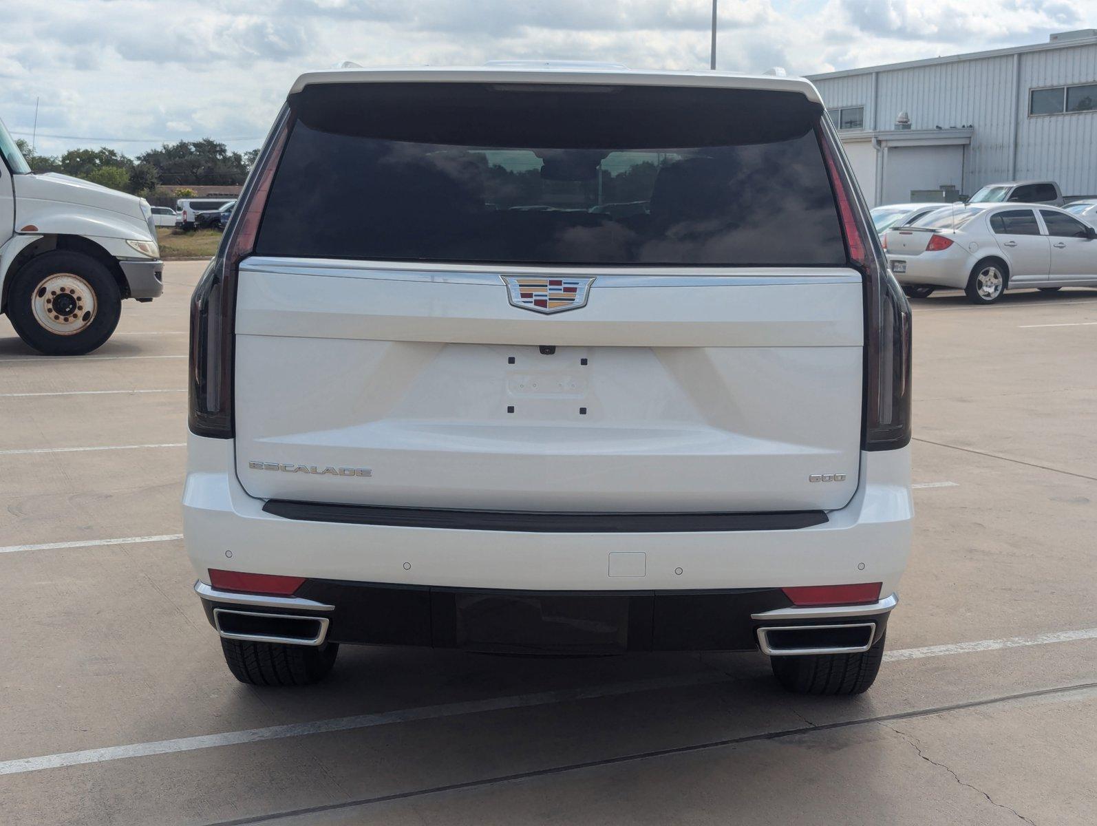 2024 Cadillac Escalade Vehicle Photo in CORPUS CHRISTI, TX 78412-4902