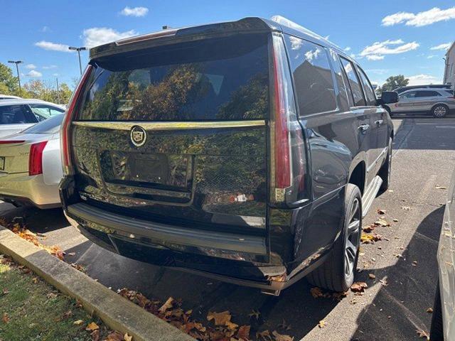 2015 Cadillac Escalade Vehicle Photo in TREVOSE, PA 19053-4984