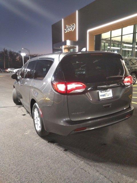 2022 Chrysler Voyager Vehicle Photo in Plainfield, IL 60586