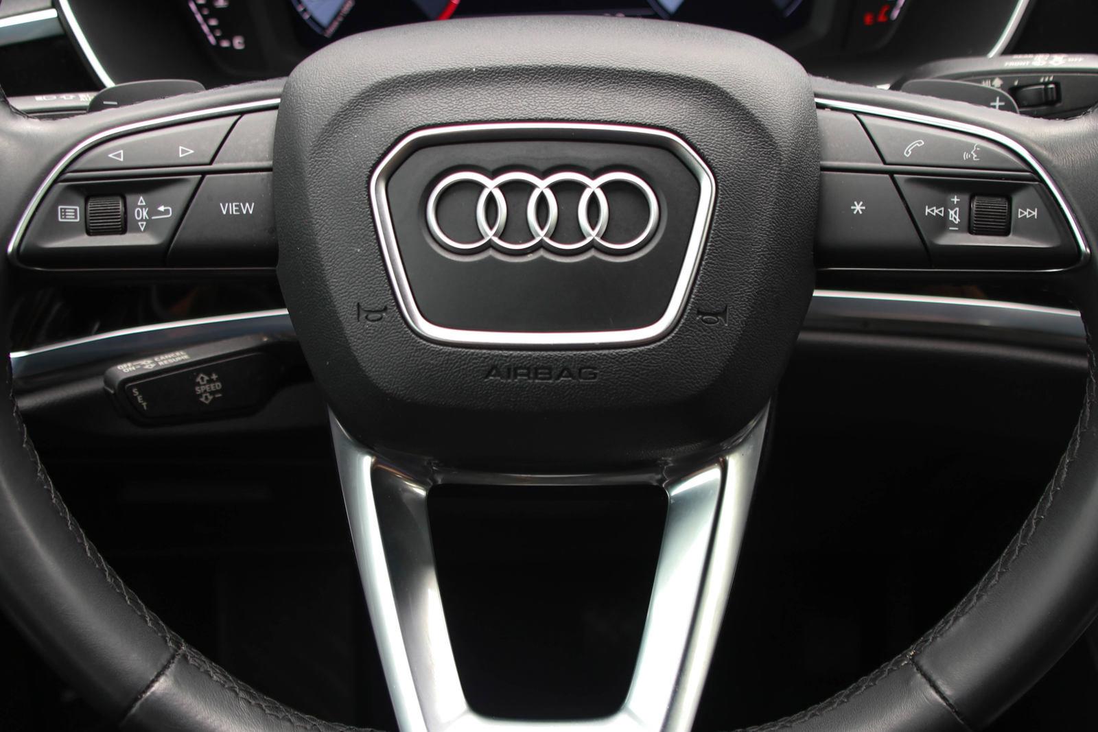 2022 Audi Q3 Vehicle Photo in SUGAR LAND, TX 77478