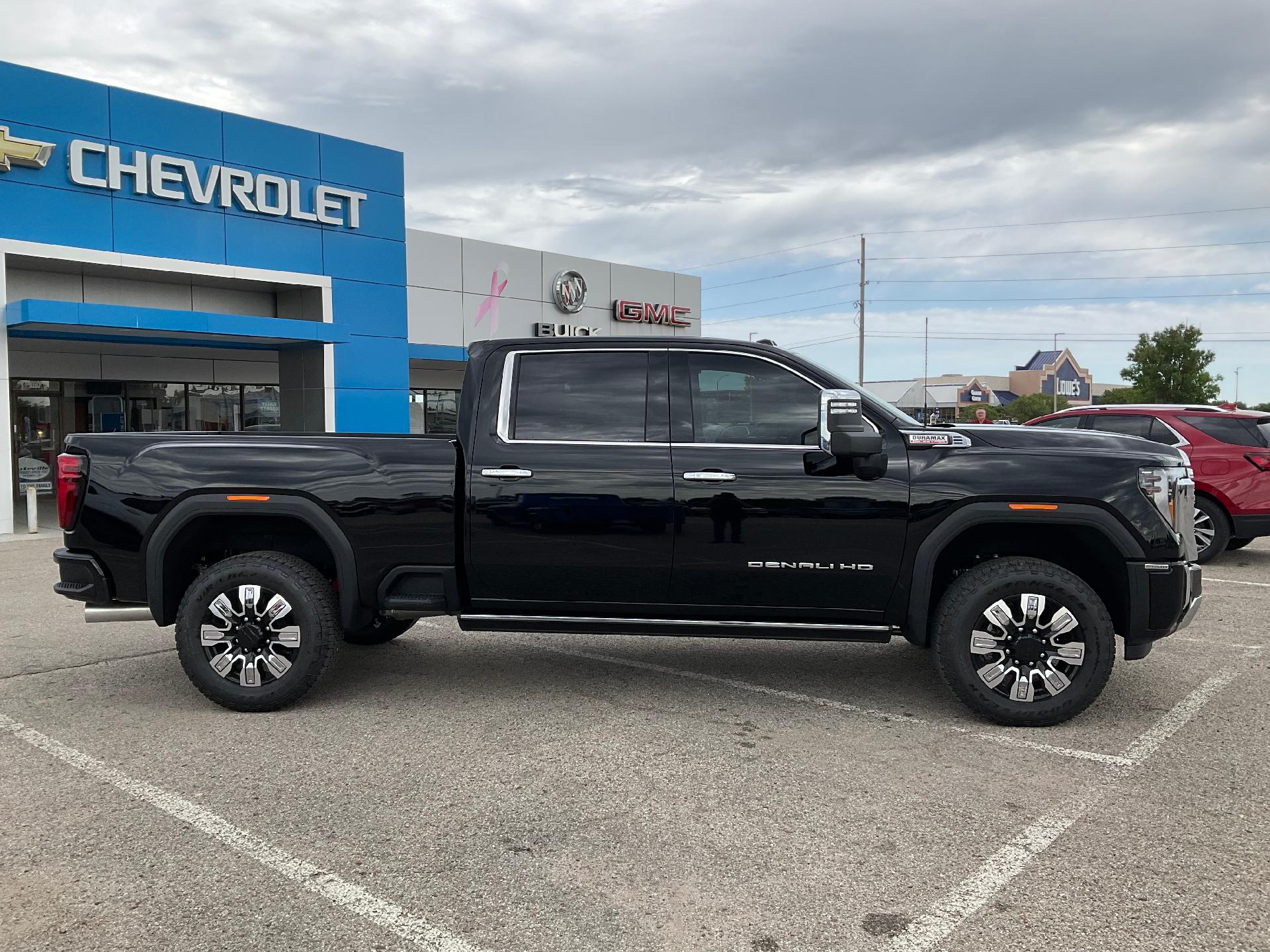 2024 GMC Sierra 2500 HD Vehicle Photo in PONCA CITY, OK 74601-1036