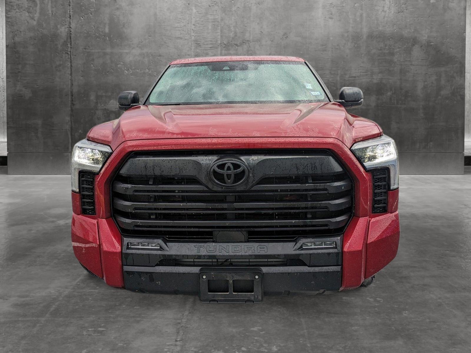 Used 2022 Toyota Tundra SR5 with VIN 5TFLA5AB9NX011102 for sale in Clearwater, FL