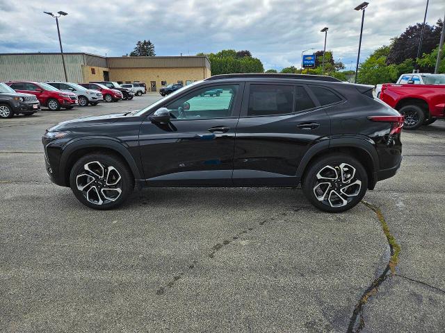 2024 Chevrolet Trax Vehicle Photo in TWO RIVERS, WI 54241-1823