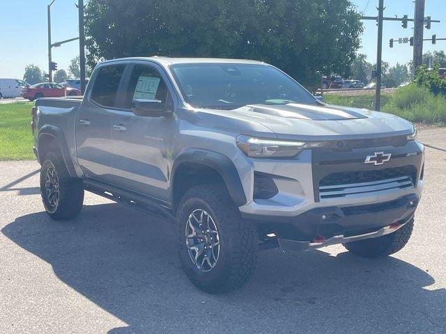 2024 Chevrolet Colorado Vehicle Photo in GREELEY, CO 80634-4125