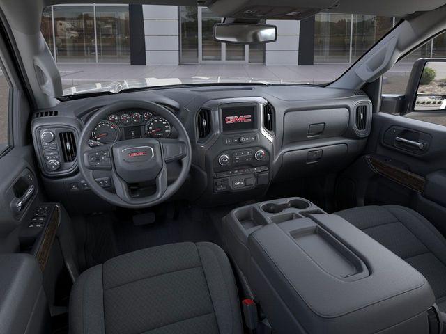 2025 GMC Sierra 2500 HD Vehicle Photo in WATERTOWN, CT 06795-3318