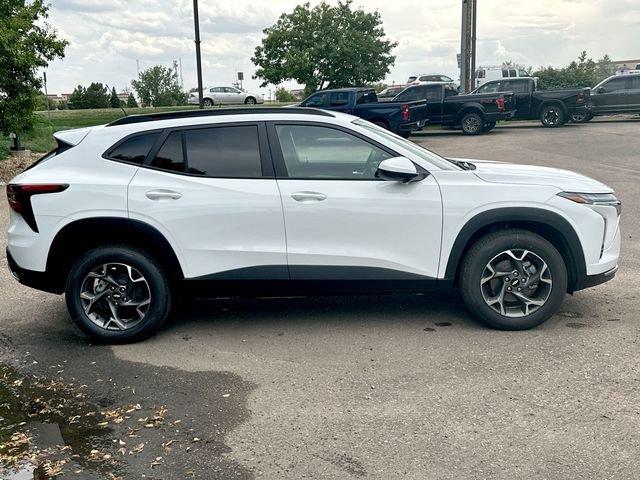 2025 Chevrolet Trax Vehicle Photo in GREELEY, CO 80634-4125