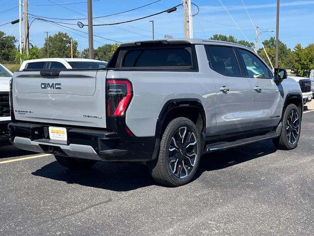 2024 GMC Sierra EV Vehicle Photo in COLUMBIA, MO 65203-3903