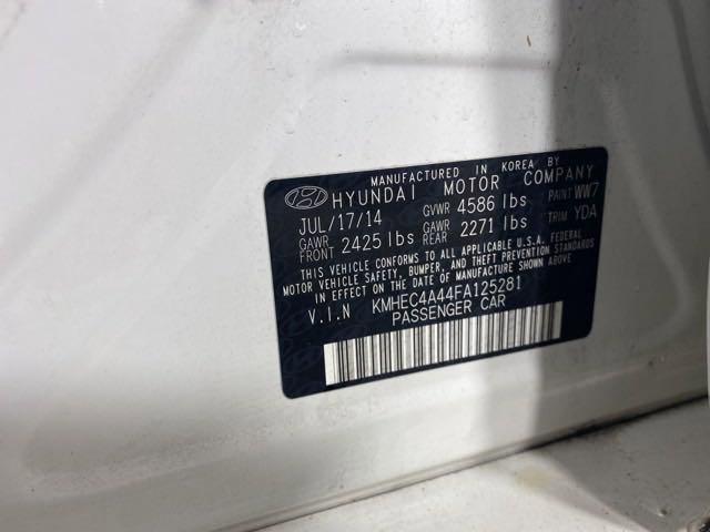 2015 Hyundai Sonata Hybrid Vehicle Photo in MEDINA, OH 44256-9001