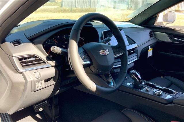 2025 Cadillac CT4-V Vehicle Photo in KANSAS CITY, MO 64114-4545