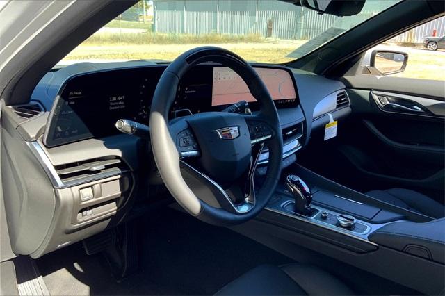 2025 Cadillac CT5 Vehicle Photo in KANSAS CITY, MO 64114-4545