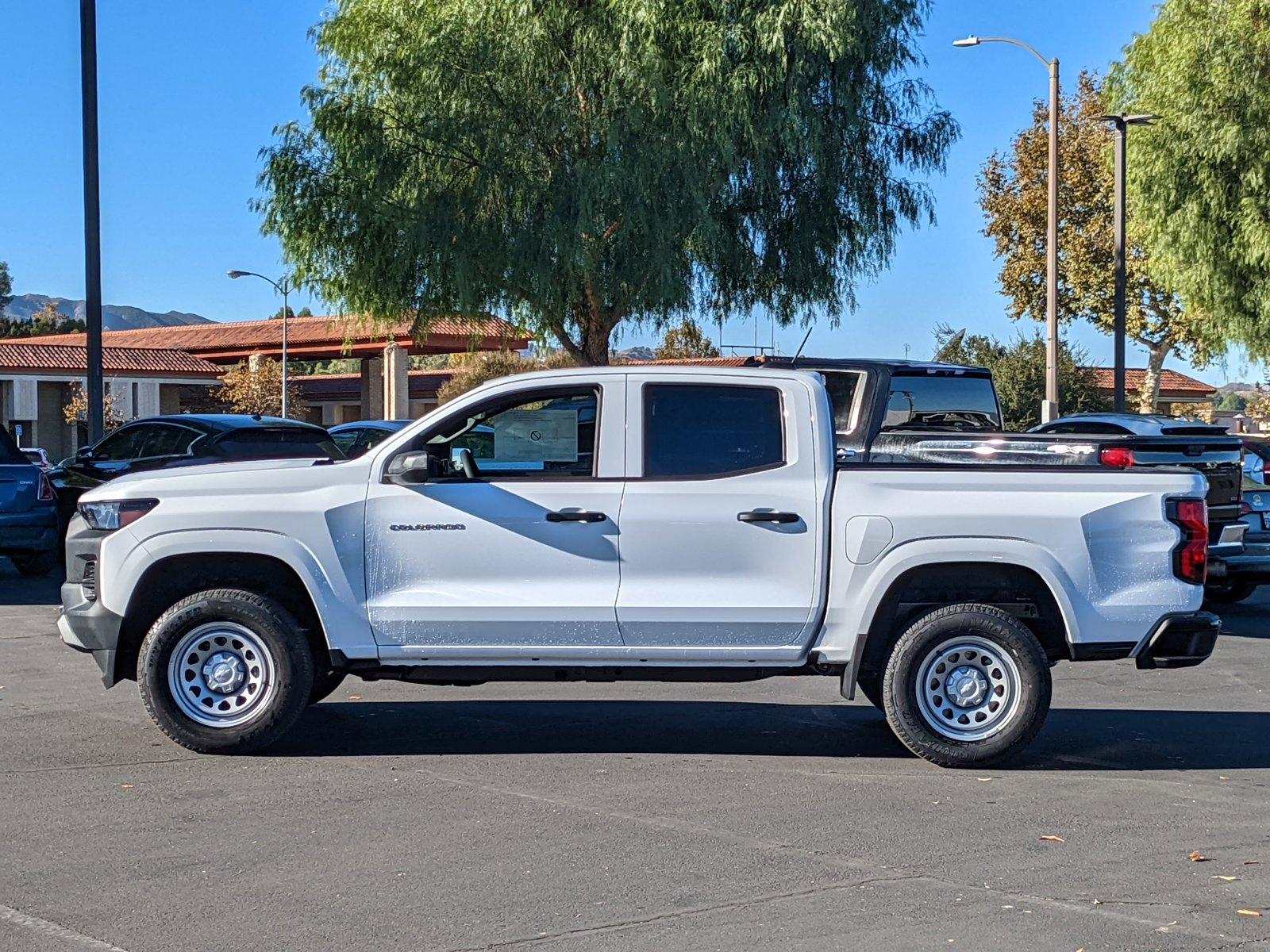 2024 Chevrolet Colorado Vehicle Photo in VALENCIA, CA 91355-1705