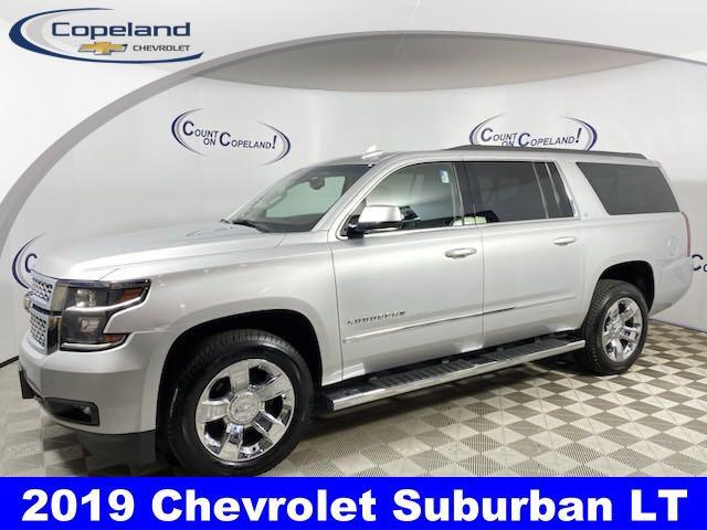 2019 Chevrolet Suburban Vehicle Photo in BROCKTON, MA 02301-7113