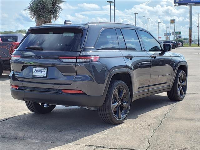 2024 Jeep Grand Cherokee Vehicle Photo in ROSENBERG, TX 77471