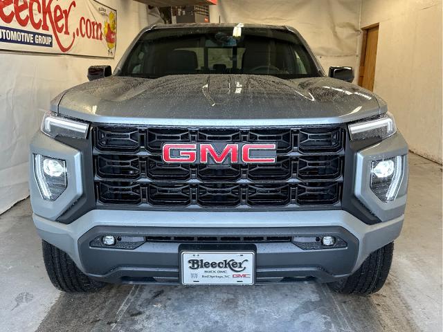 2024 GMC Canyon Vehicle Photo in RED SPRINGS, NC 28377-1640