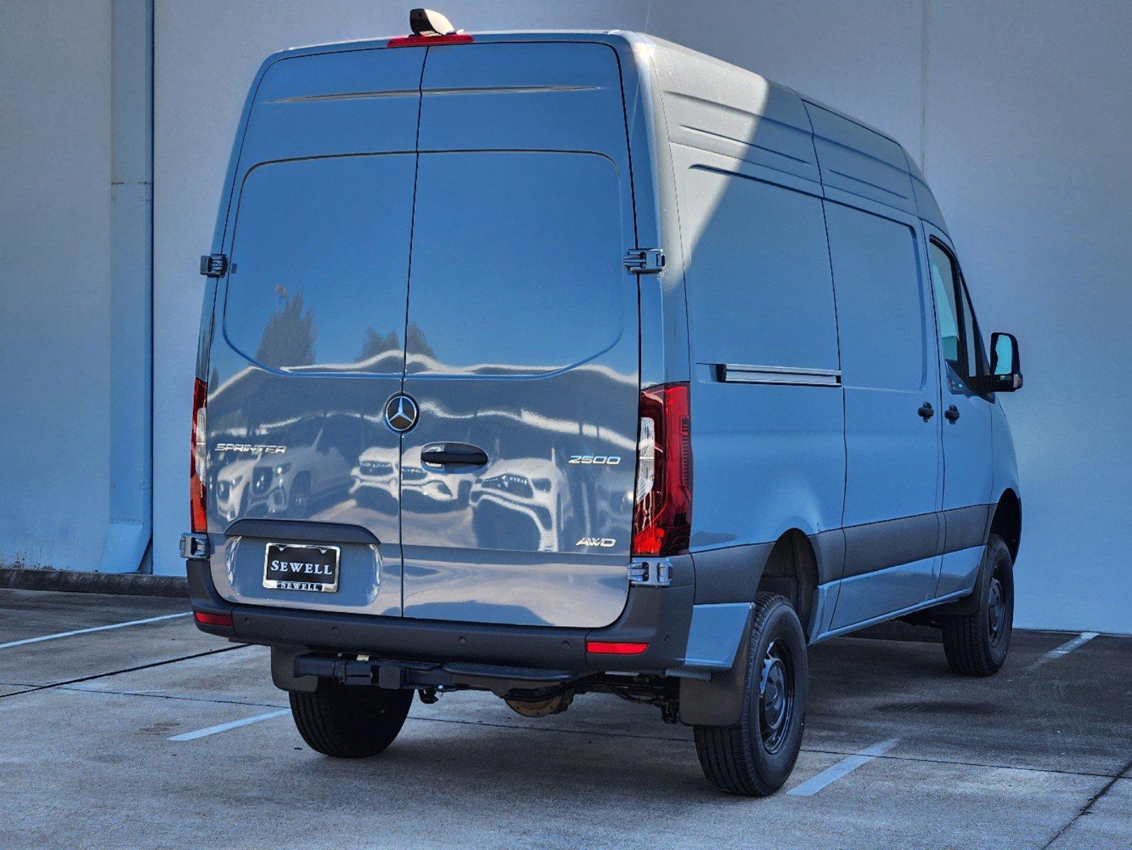 2024 Mercedes-Benz Sprinter Cargo Van Vehicle Photo in HOUSTON, TX 77079